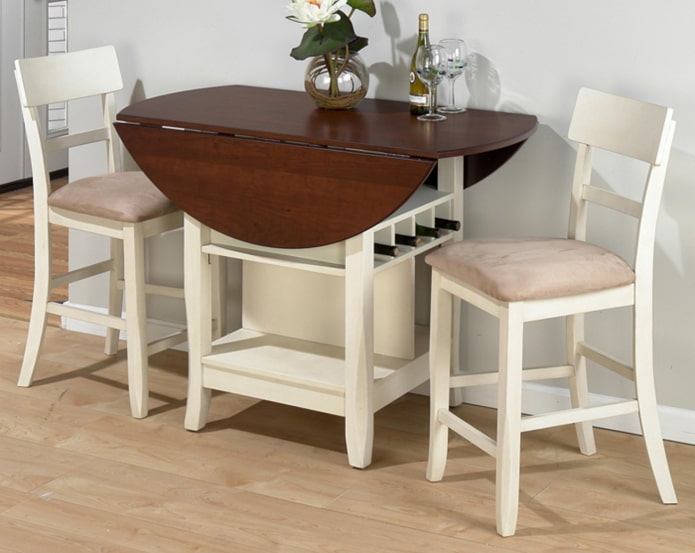 cozinha com mesa transformadora