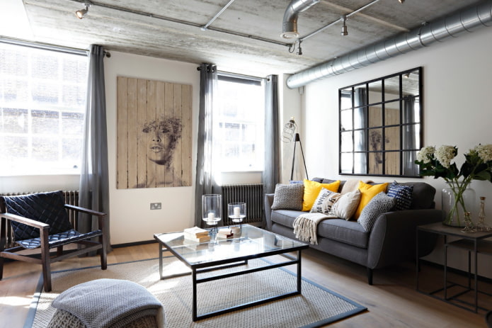 mesa de centro em um interior estilo loft