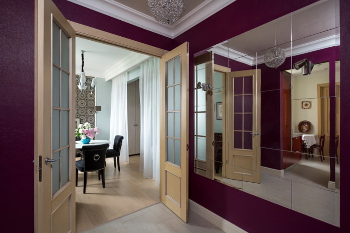 portas bege no interior