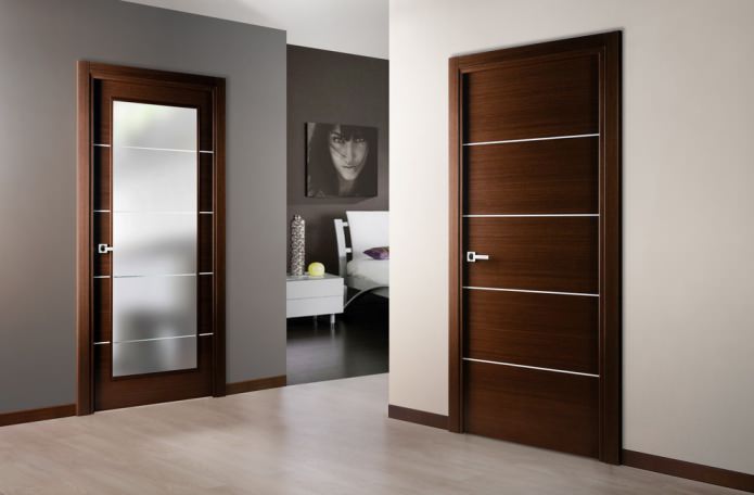 portas em um interior moderno