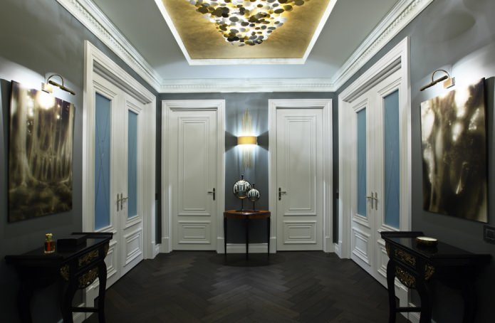 interior do corredor com parquet grafite