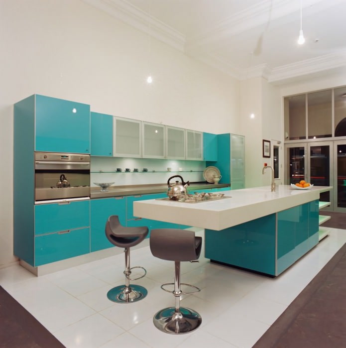 Cor Tiffany no interior da cozinha
