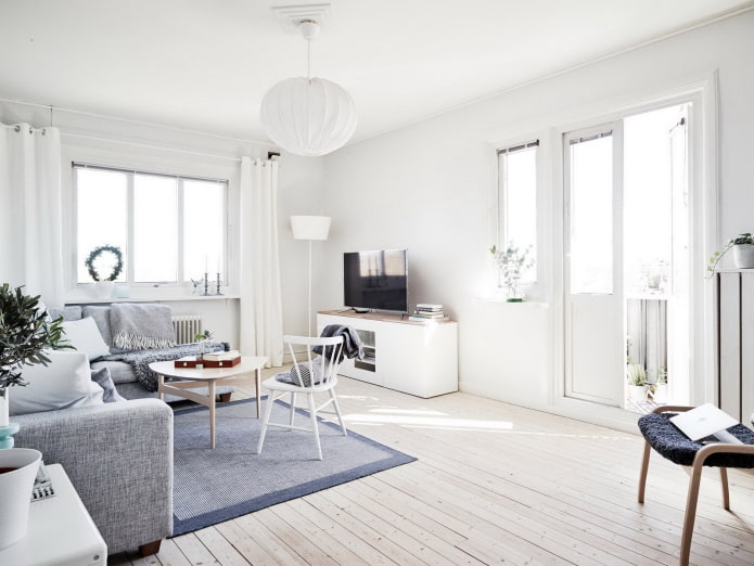 apartamento de esquina em uma casa nova