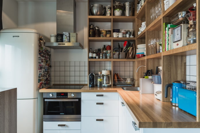 Sistemas de armazenamento no interior da cozinha em forma de canto