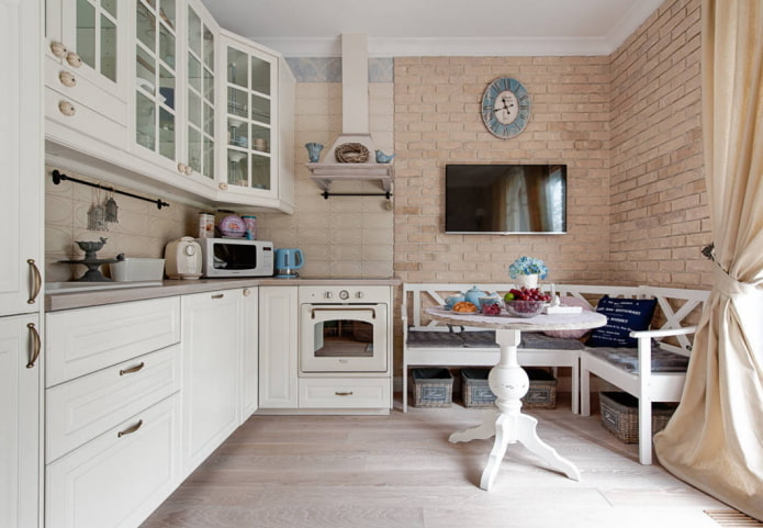 cozinha de canto no estilo provençal