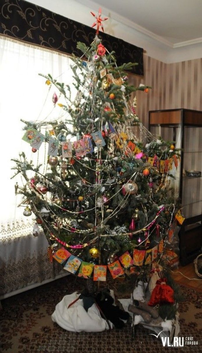 Árvore de Natal em estilo retrô