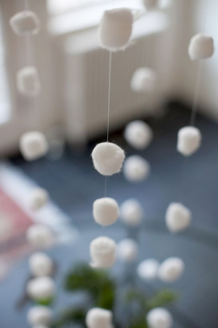 Garland close-up