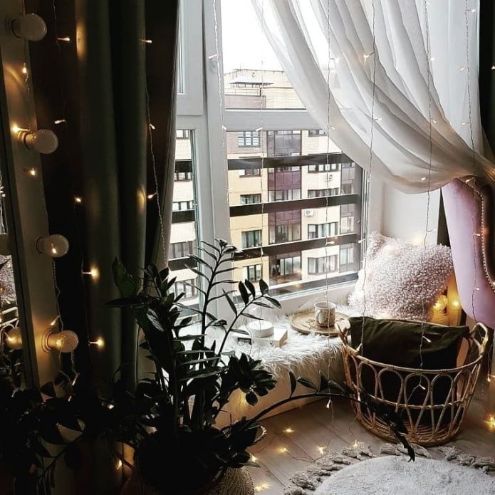 Guirlandas em cortinas