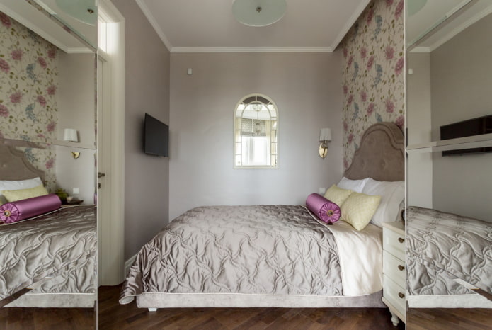 quarto em estilo clássico em um edifício Khrushchev