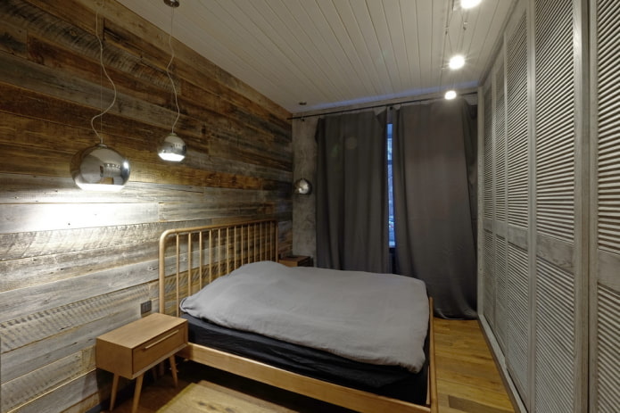 quarto estilo loft em um edifício Khrushchev
