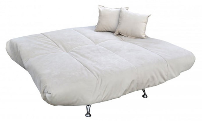 Poltrona-cama com mecanismo click-clack
