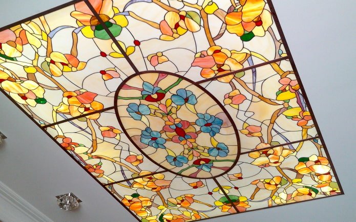 vitral com design floral