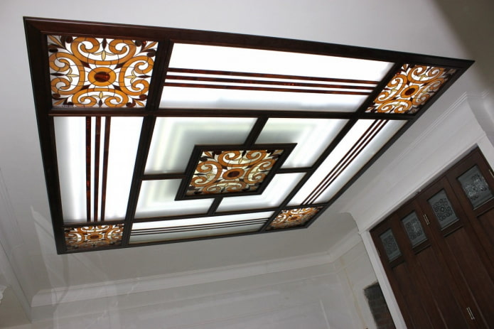 construção de vitral quadrada