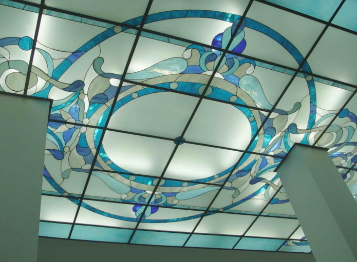 vitral com iluminação interna