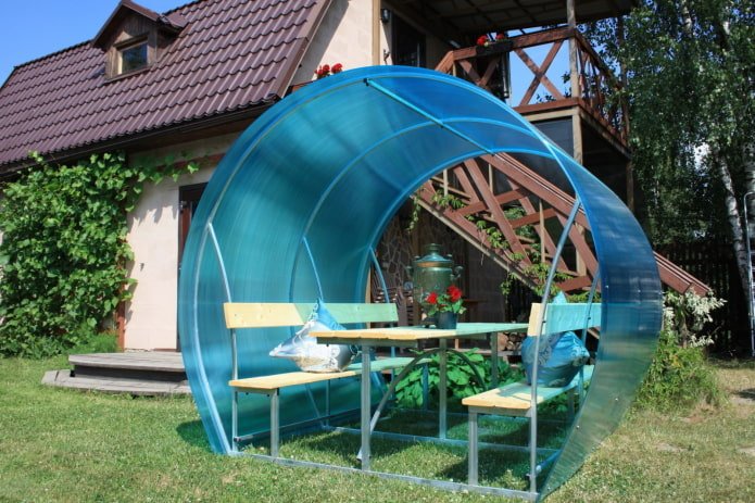 Gazebo de policarbonato