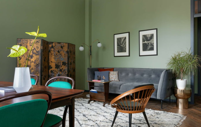 interior moderno com paredes coloridas