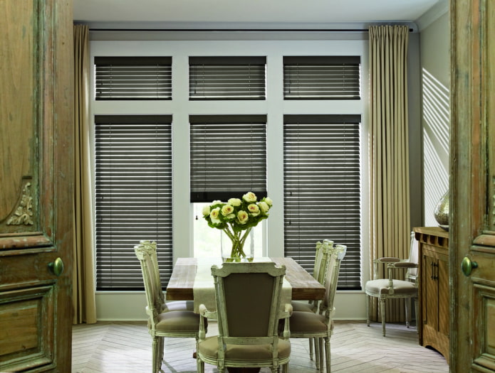 Persianas e cortinas