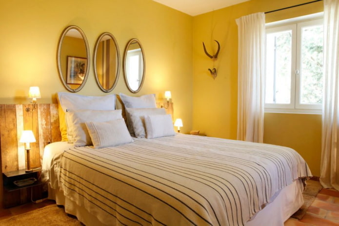 decoração têxtil do quarto em tons de amarelo