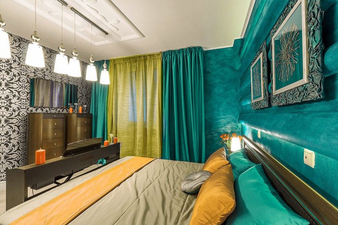 Cortinas amarelas e turquesa